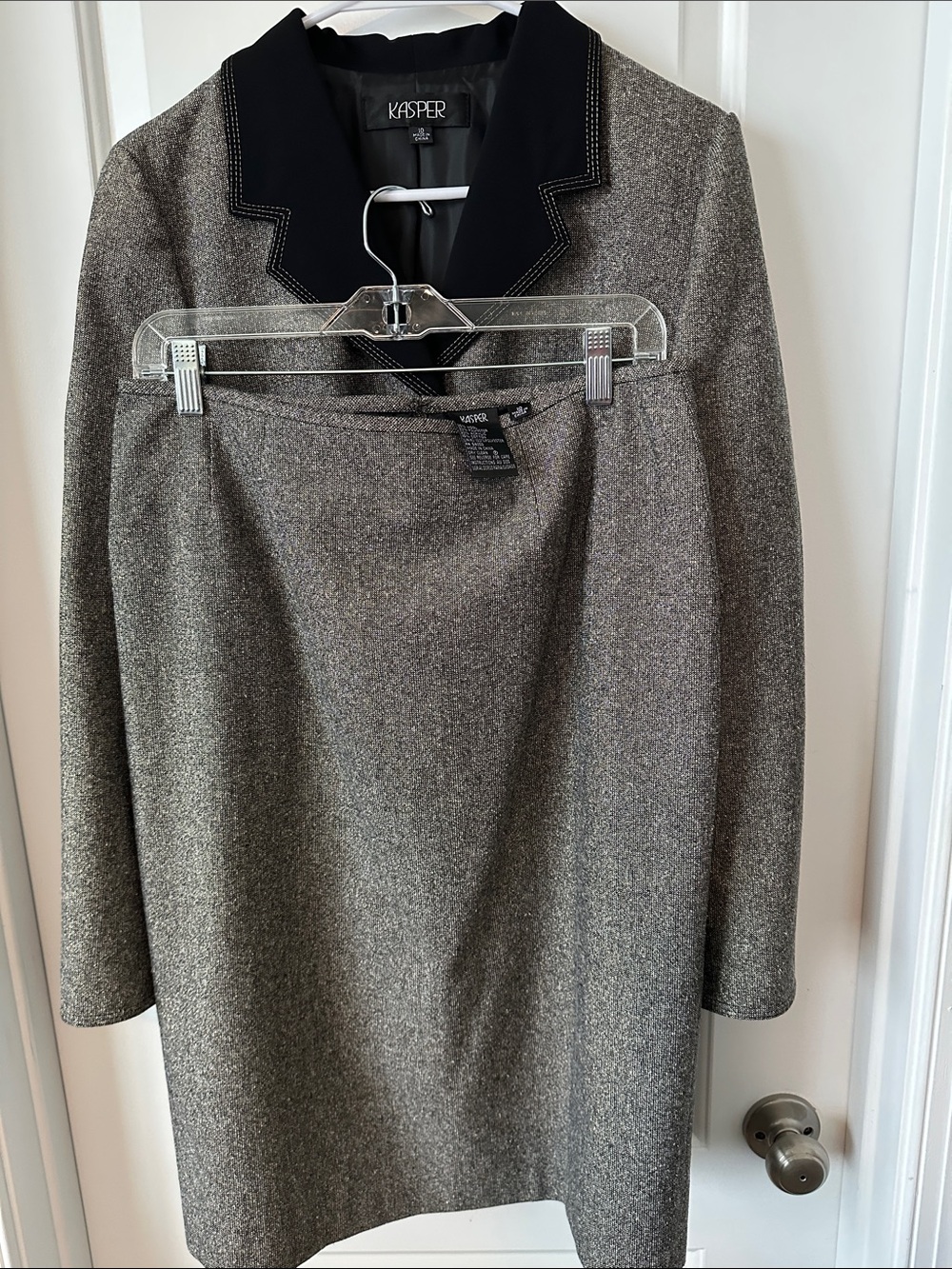 Kasper Classic Women's Gray Wool A-Line Skirt with matching Jacket